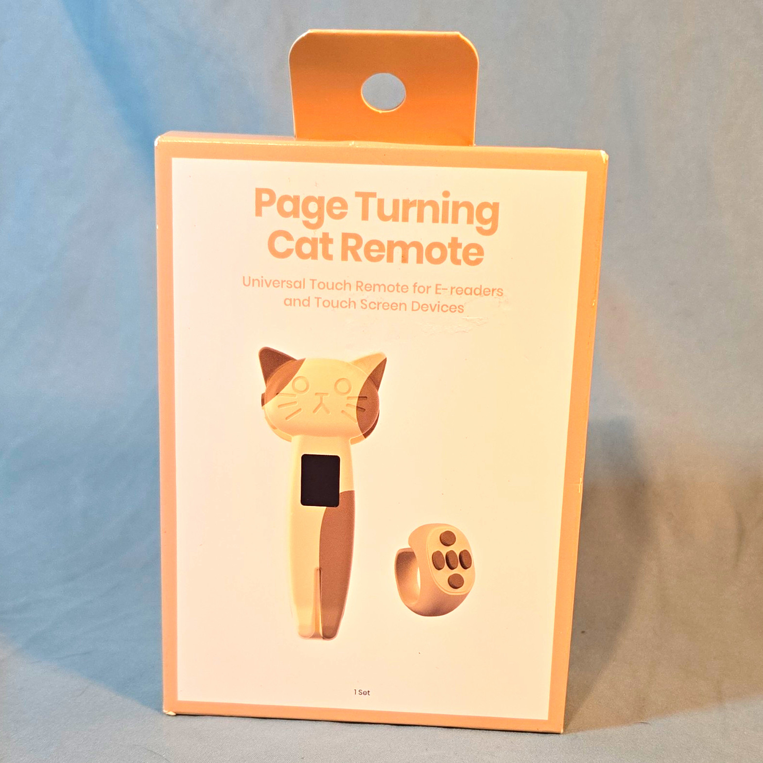 Page Turning Cat Remote Wireless Rechargeable USB-C Touch E-Reader Pink/White