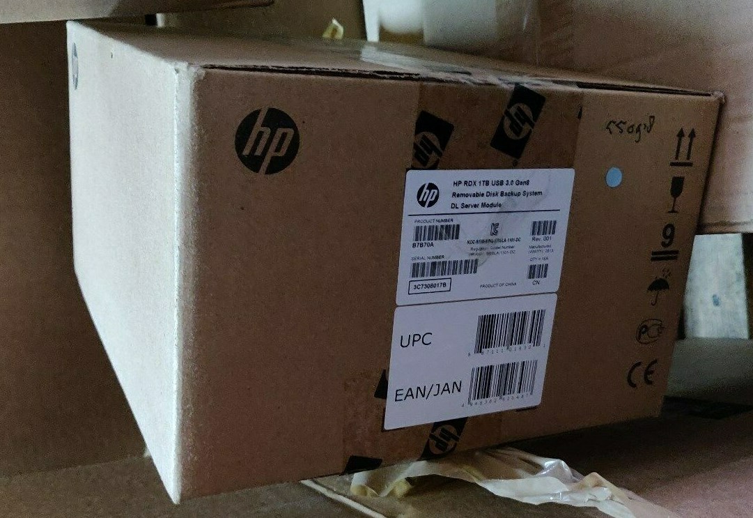 HP B7B70A RDX 1TB USB3.0 Gen8 Removable DIsk Backup System DL Server Module NEW