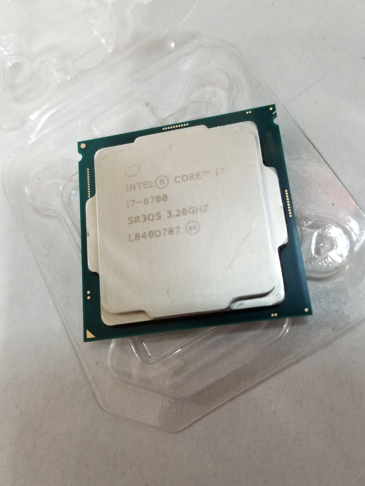 SR3QS Intel Core i7-8700 3.2 GHZ 6 Core 12 Thread Coffee Lake
