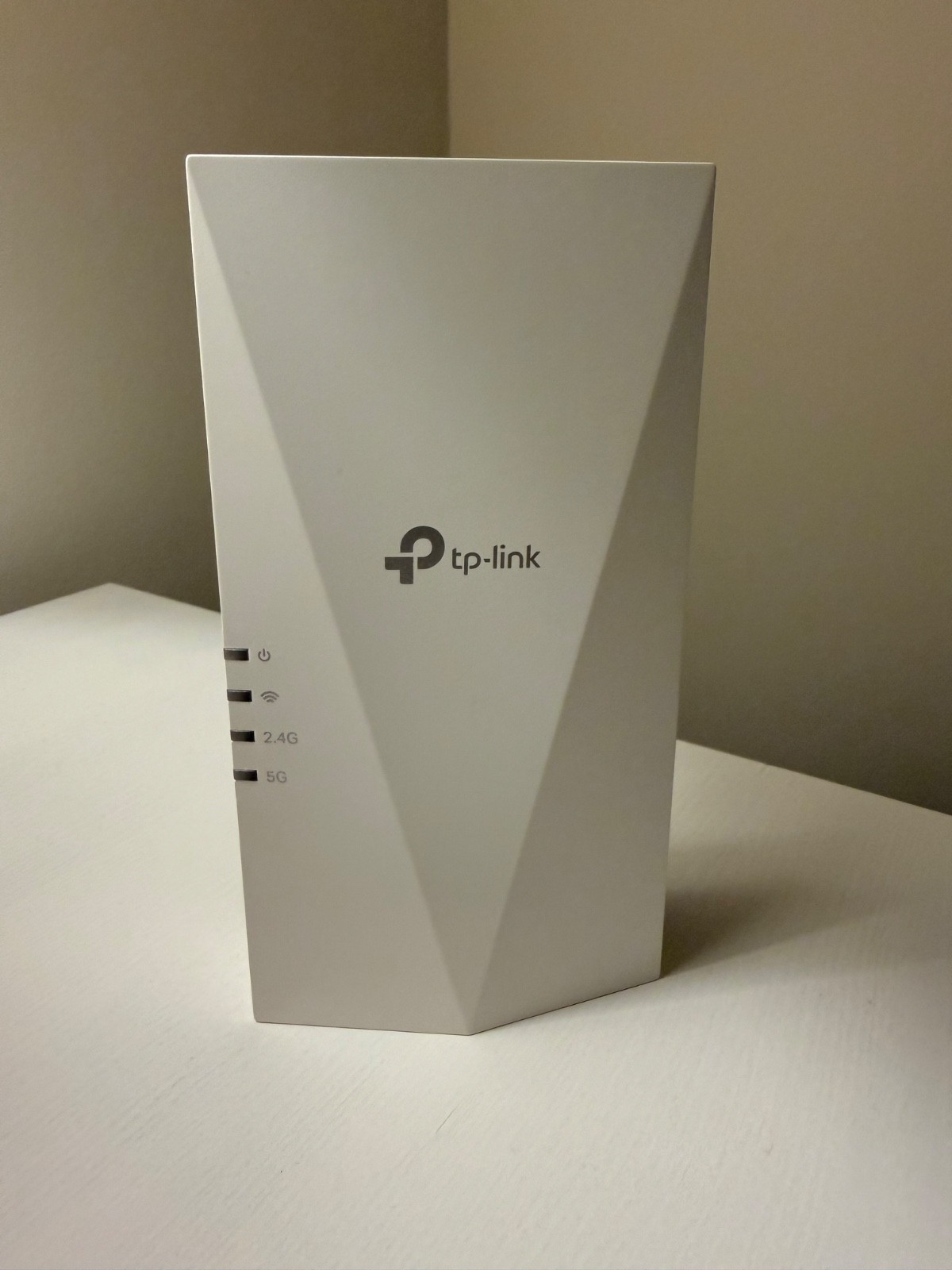 Extend your network with the TP-Link RE700X Mesh WiFi6 Wireless Extender