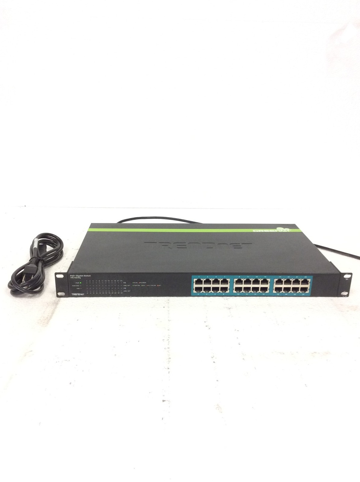 TRENDnet TPE-TG240G 24-Port PoE+ Gigabit Switch w/ Rack Ears, WORKING