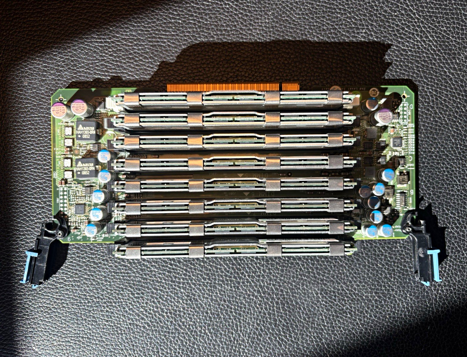 Dell R587G Memory Riser PowerEdge R900 with Hynix 4GB FB-DIMM PC2-5300F [32GB]