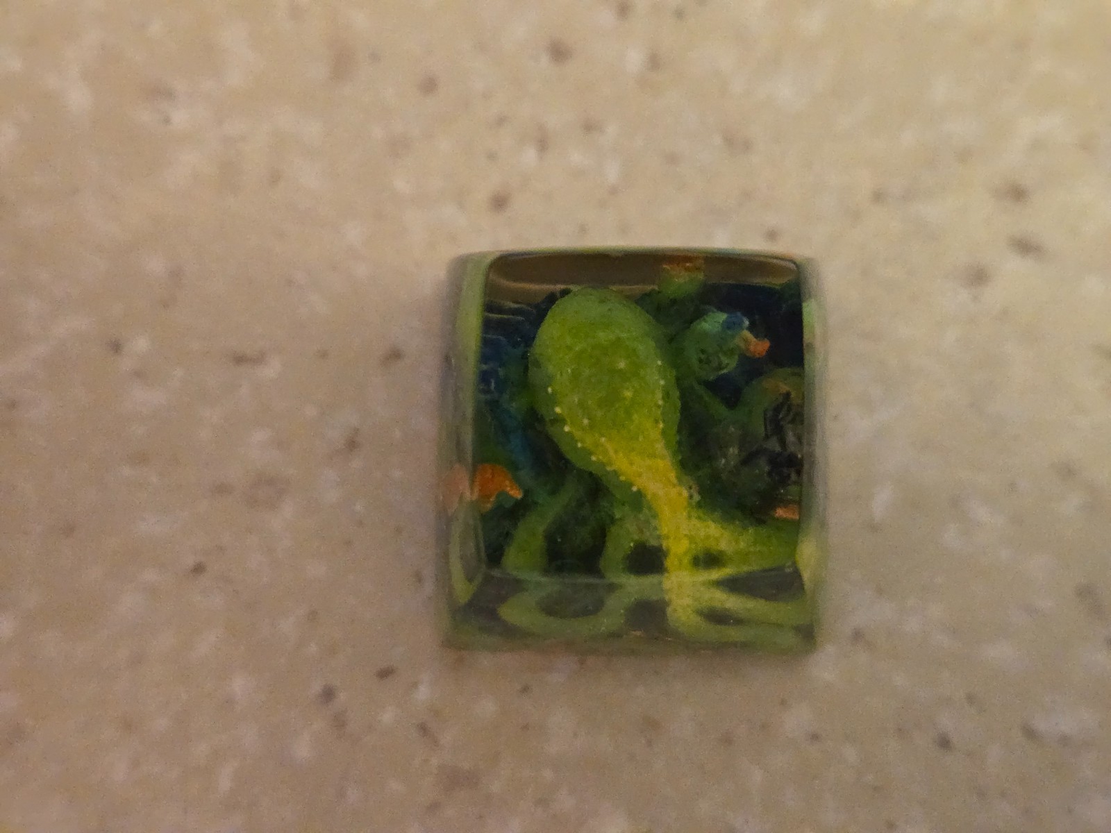 Dwarf Factory the Kraken Radium artisan keycap 1u