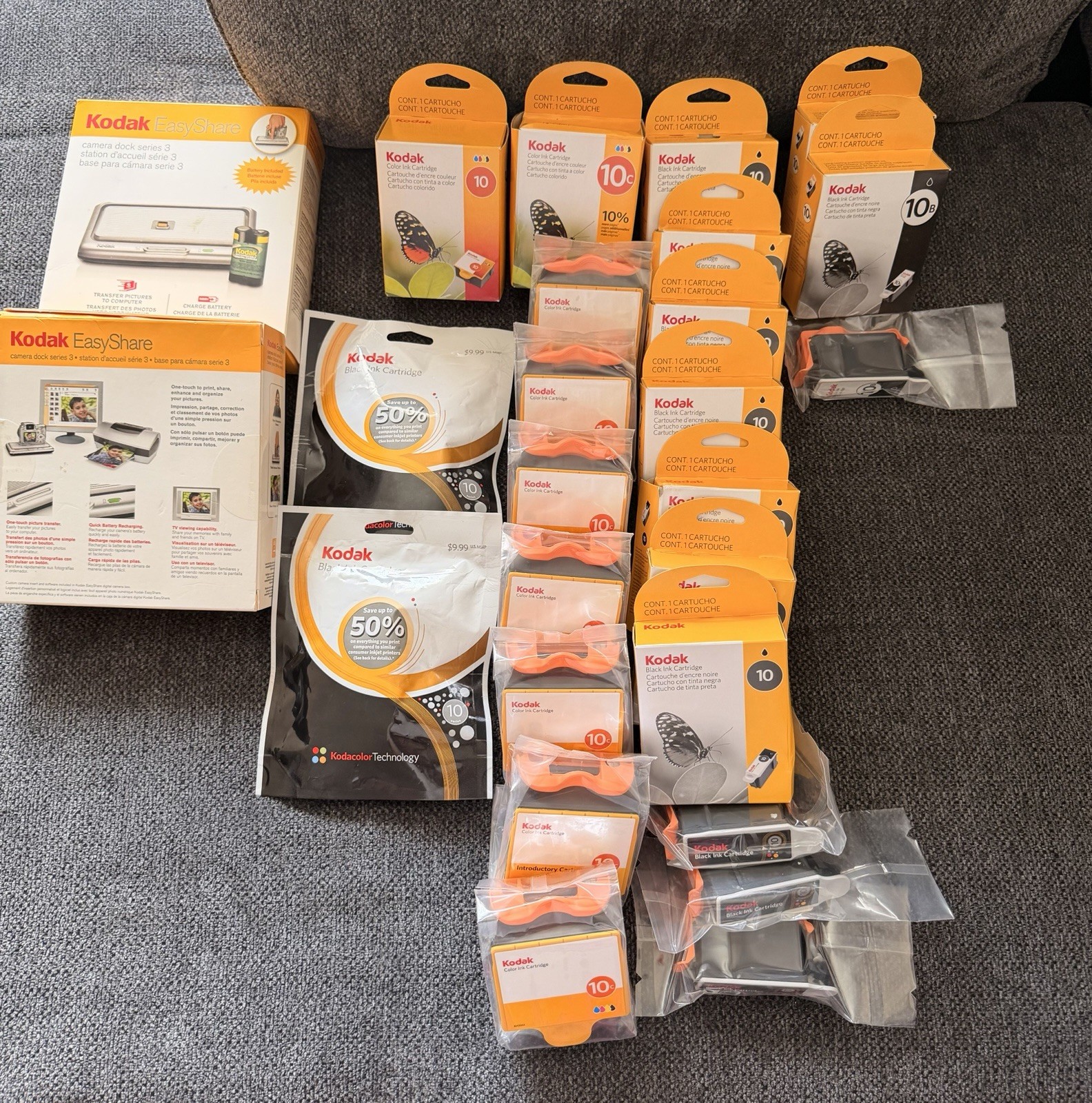 Kodak EasyShare Series 3 Camera Dock & Large Lot Kodak 10B 10C Ink Cartridges