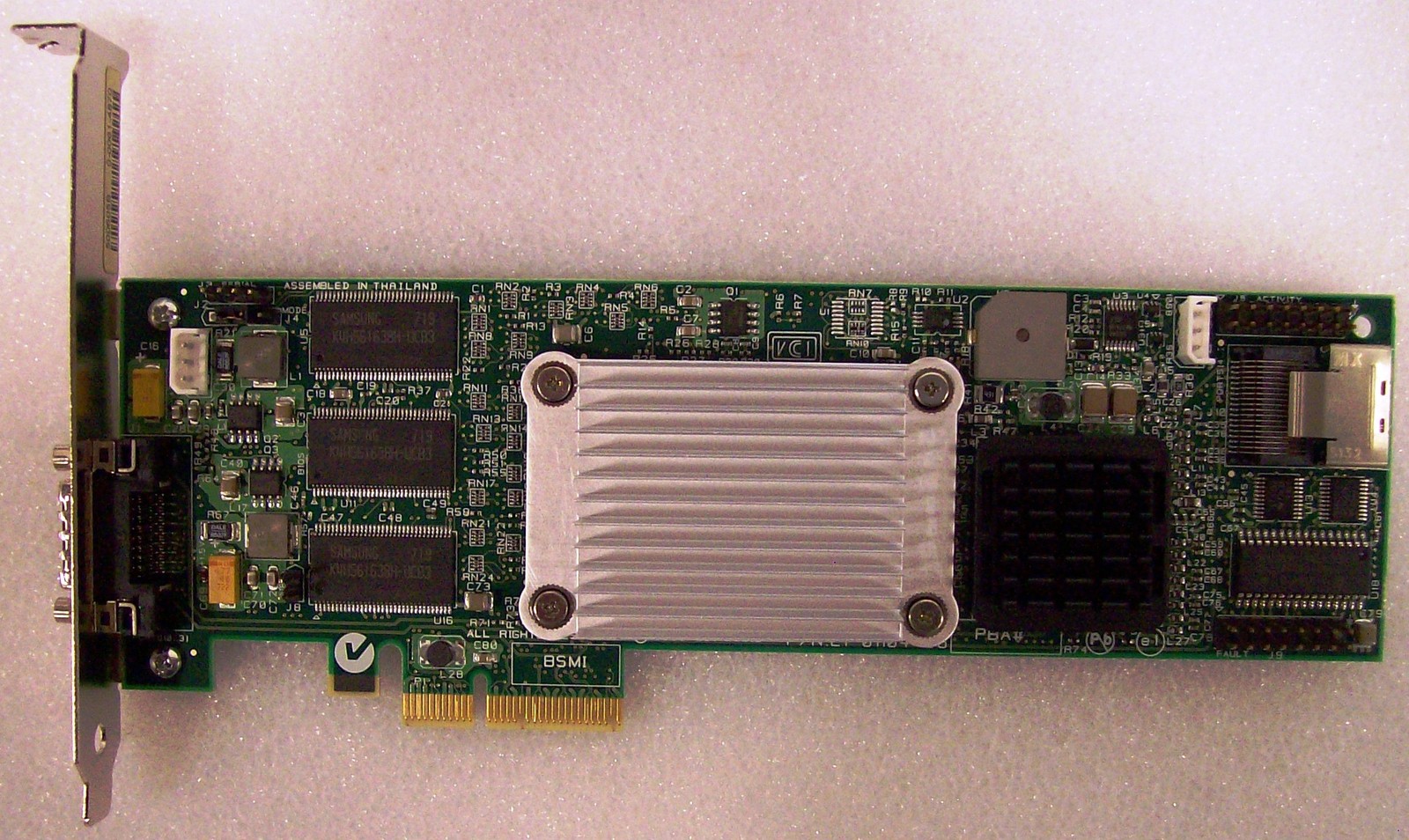  Intel SRCSAS144E 8-Port SATA/SAS PCI-E RAID Controller Refurbished Card Only