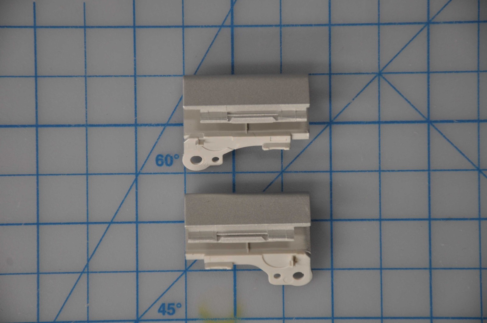 HP - HINGE COVERS (RIGHT AND LEFT) GRADE A L09545-001