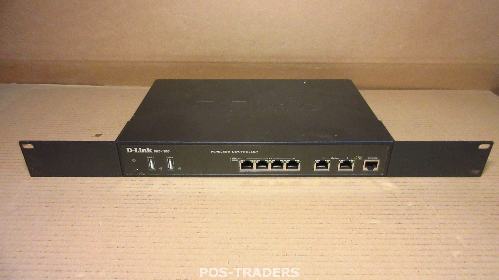 D-Link DWC-1000 Centralized Wireless Controller for 6 D-Link Access Points