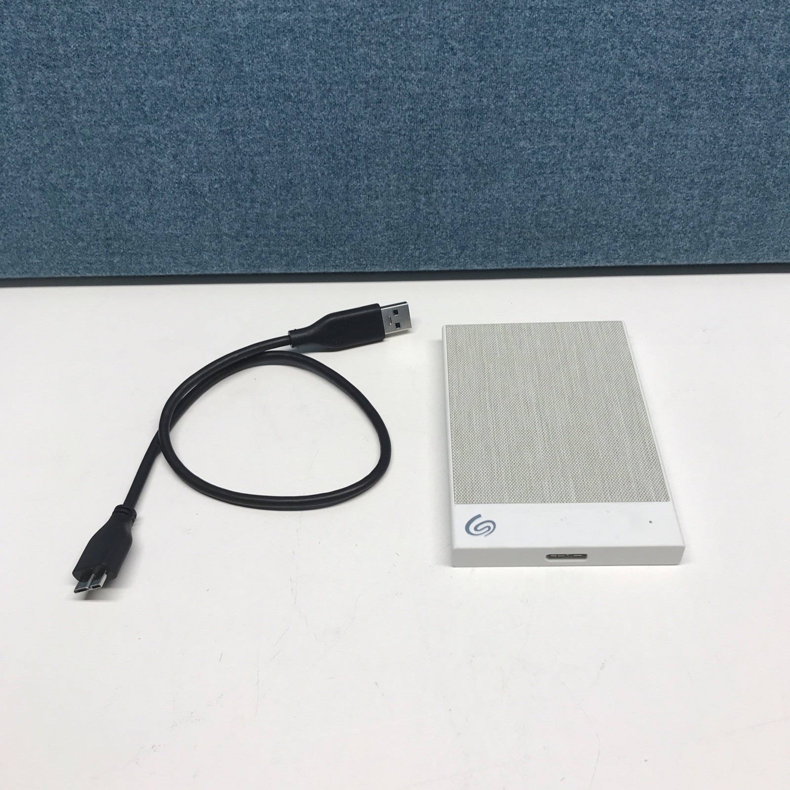 Seagate Backup Plus Ultra Touch Rescue Edition 2TB SRD0VN1 P/N 2PA3P8-500