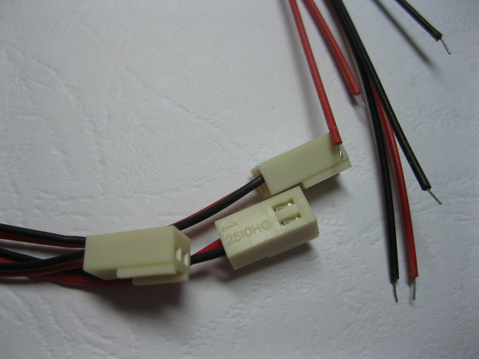 60 pcs 2510 Pitch 2.54mm 2 Pin Female Connector with 26AWG 30cm Leads Cable New