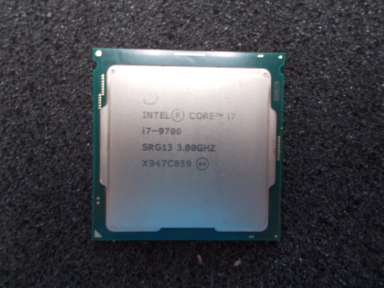 Intel Core i7-9700 SRG13 3.00 GHz 8-Core LGA 1151