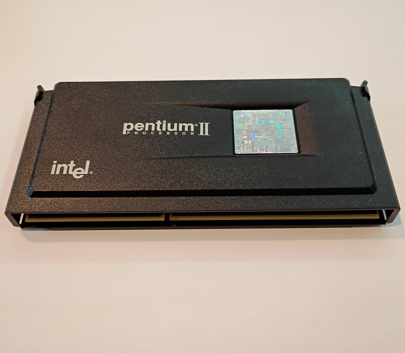 Intel SL2S7 80523PY400512 400MHz/100MHz/512KB Slot 1 CPU Processor