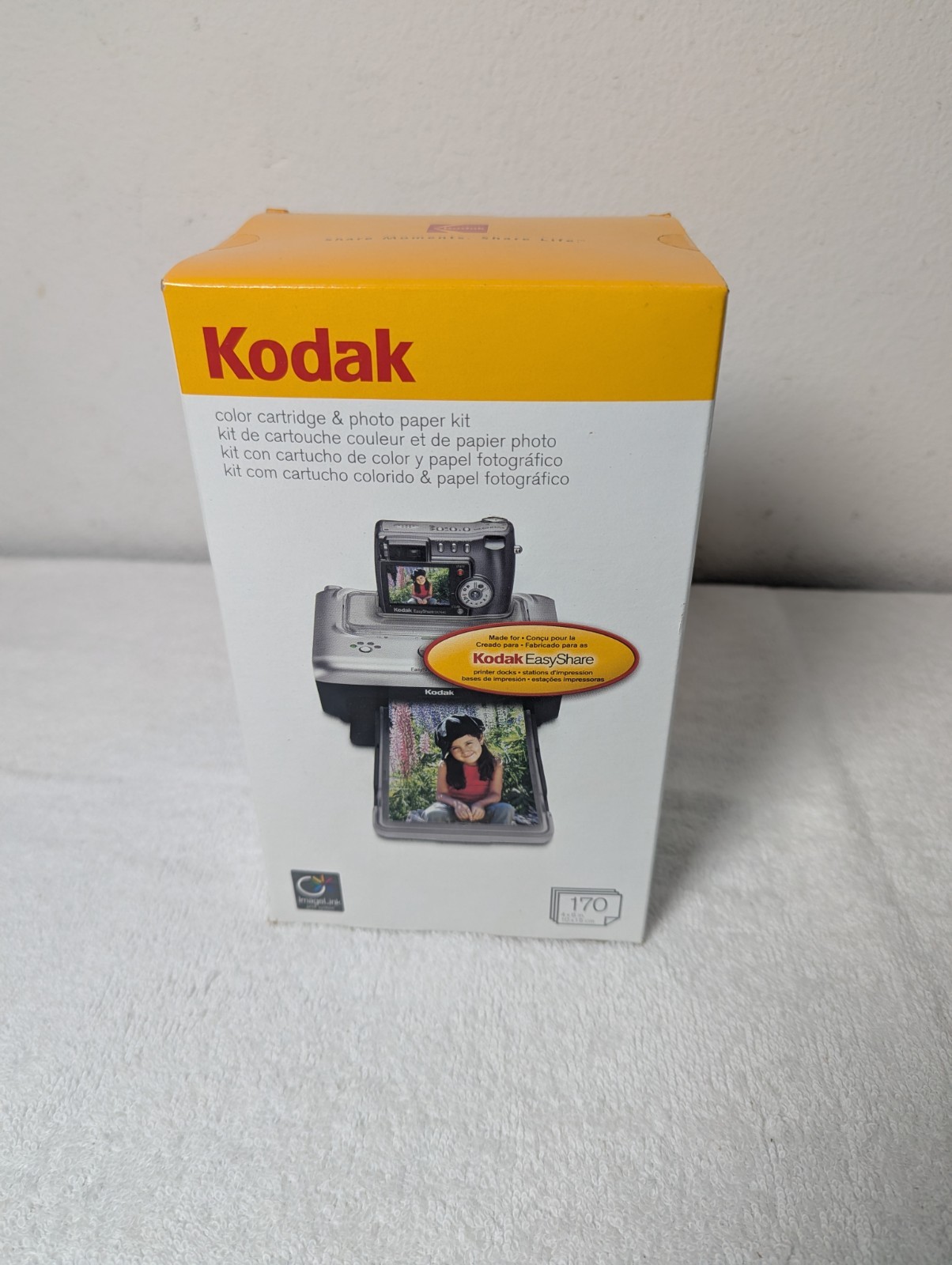 Kodak PH 170 EasyShare ImageLink 5 Color Cartridge 170 Sheets Photo Paper open