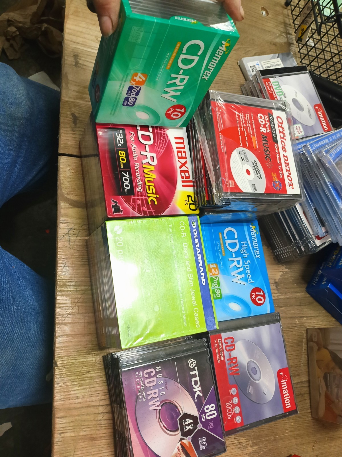 110 CD-R - CD-RW,   These Are All Brand New Discs, This Is A Wholesale Lot,  051