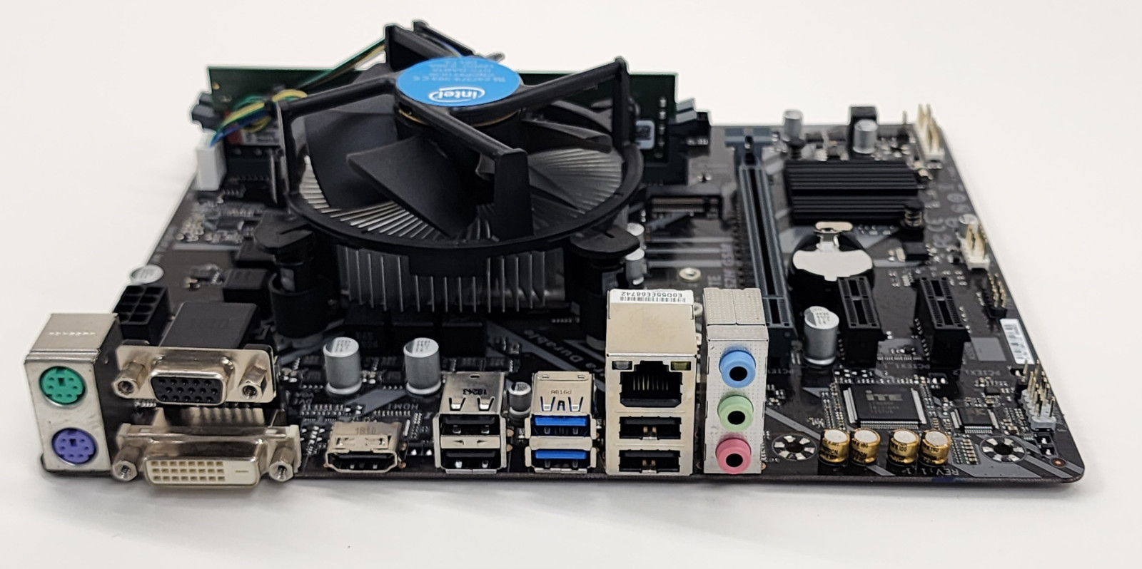 Gigabyte M-ATX motherboard with Intel Core i3 8100 CPU and 8GB DDR4