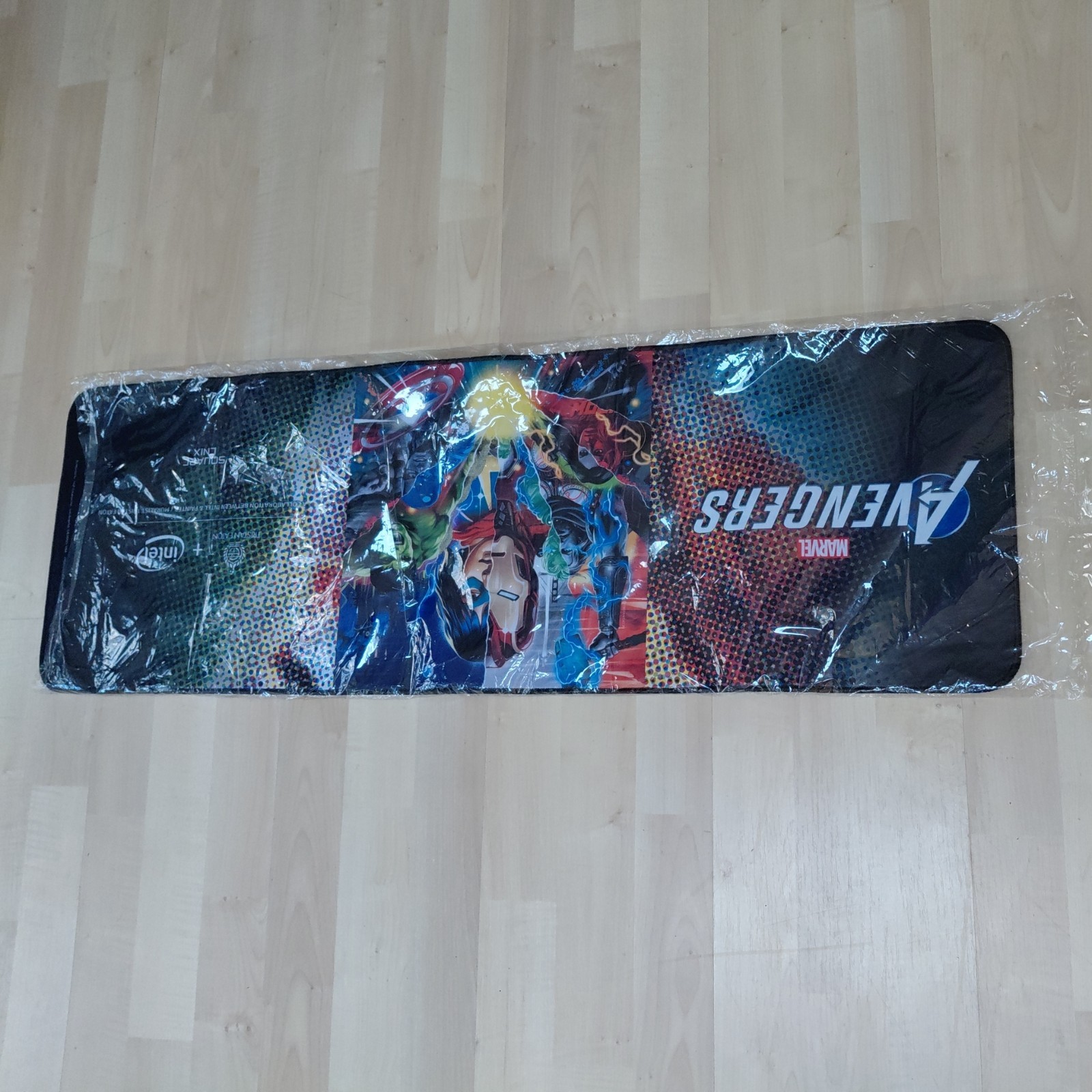 Marvel Avengers Ex-Large Mouse Mat Promo Official Merchandise  35-1/4" x 11-3/4"
