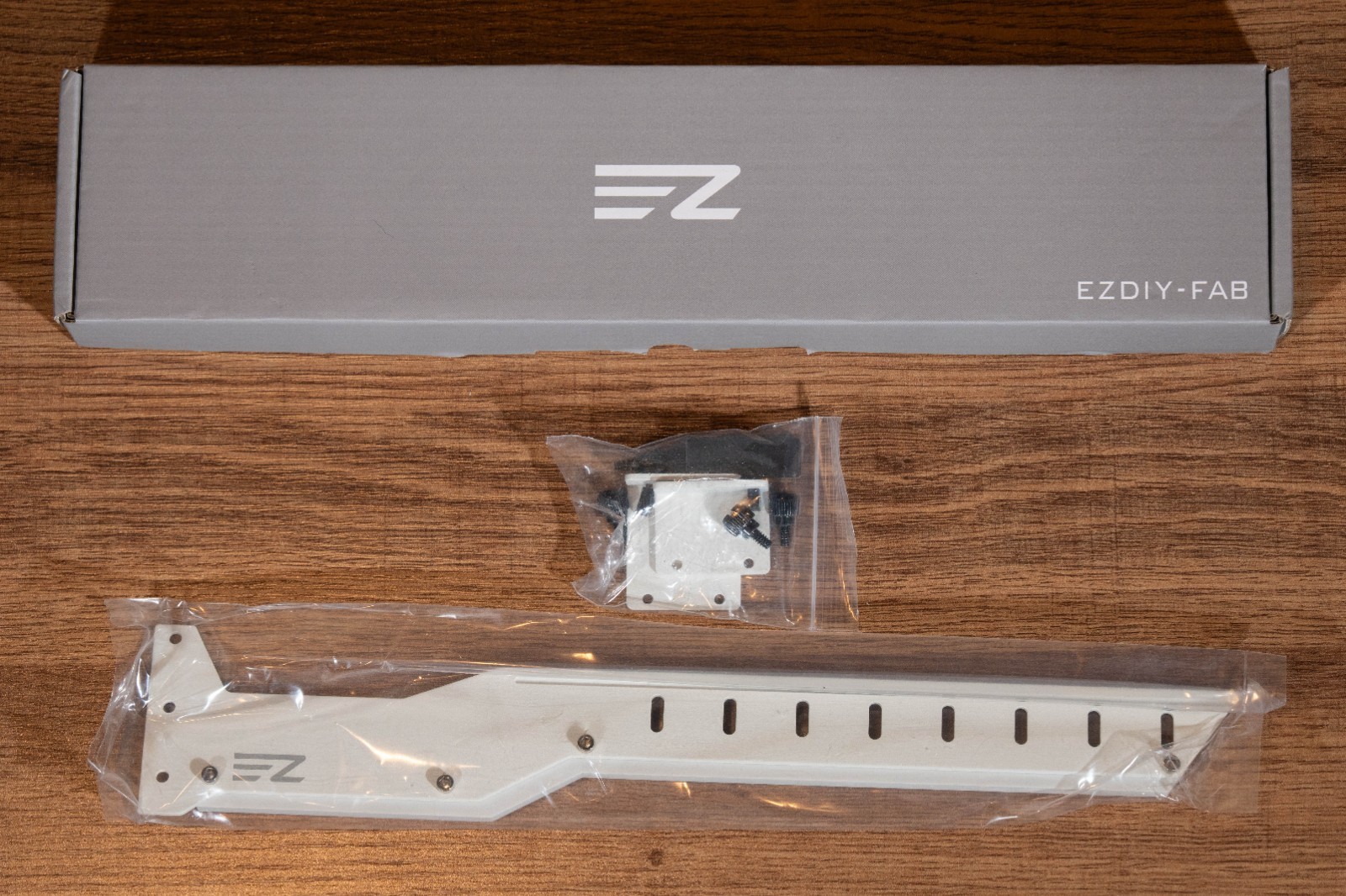 EZDIY-FAB GPU Holder Brace Graphics Card GPU Support Video Card Holder Bracket