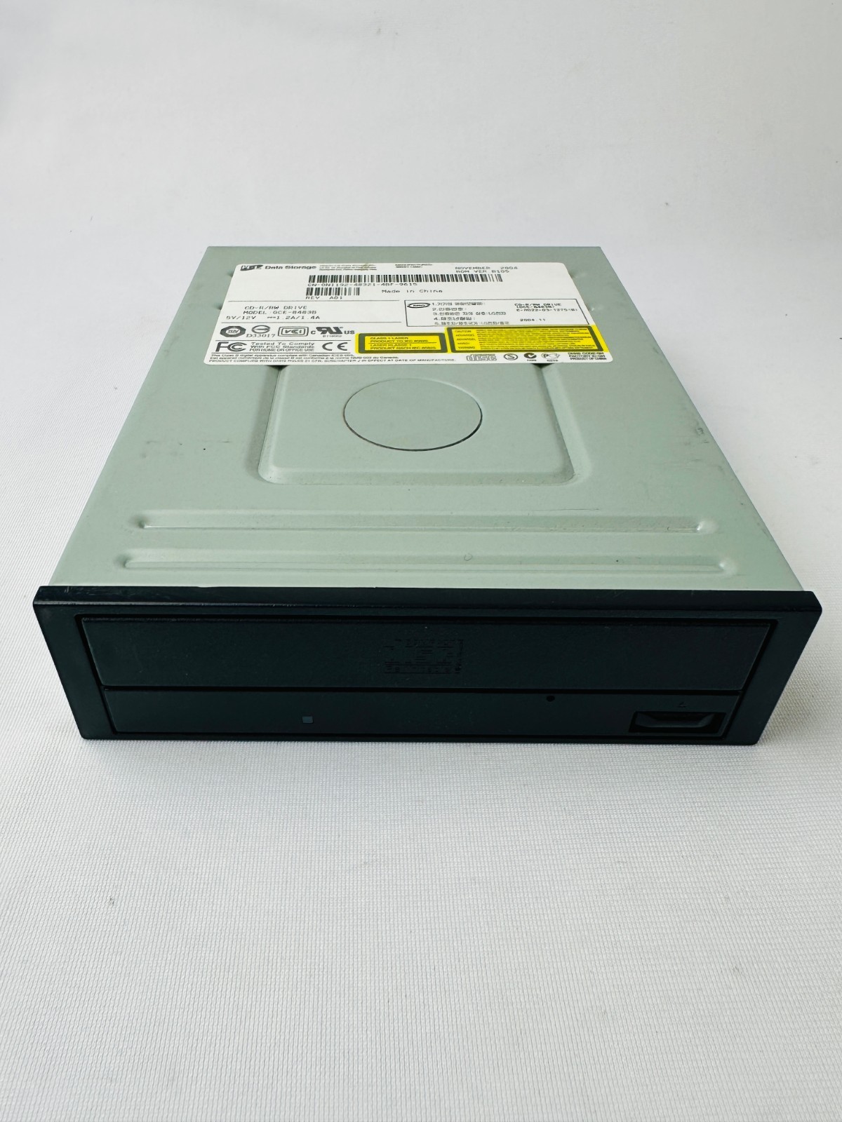 Hitachi-LG Data Storage GCE-8483B CD-R/RW Drive