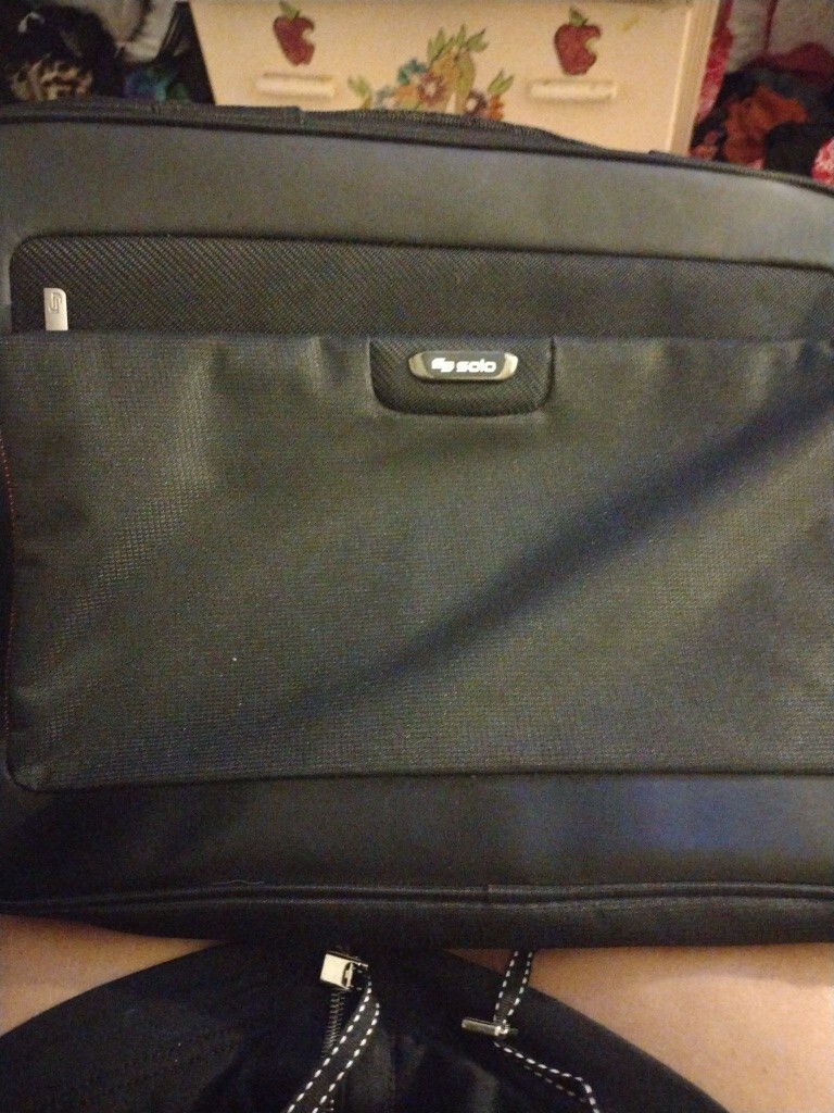 Solo Red Padded Laptop Computer Case