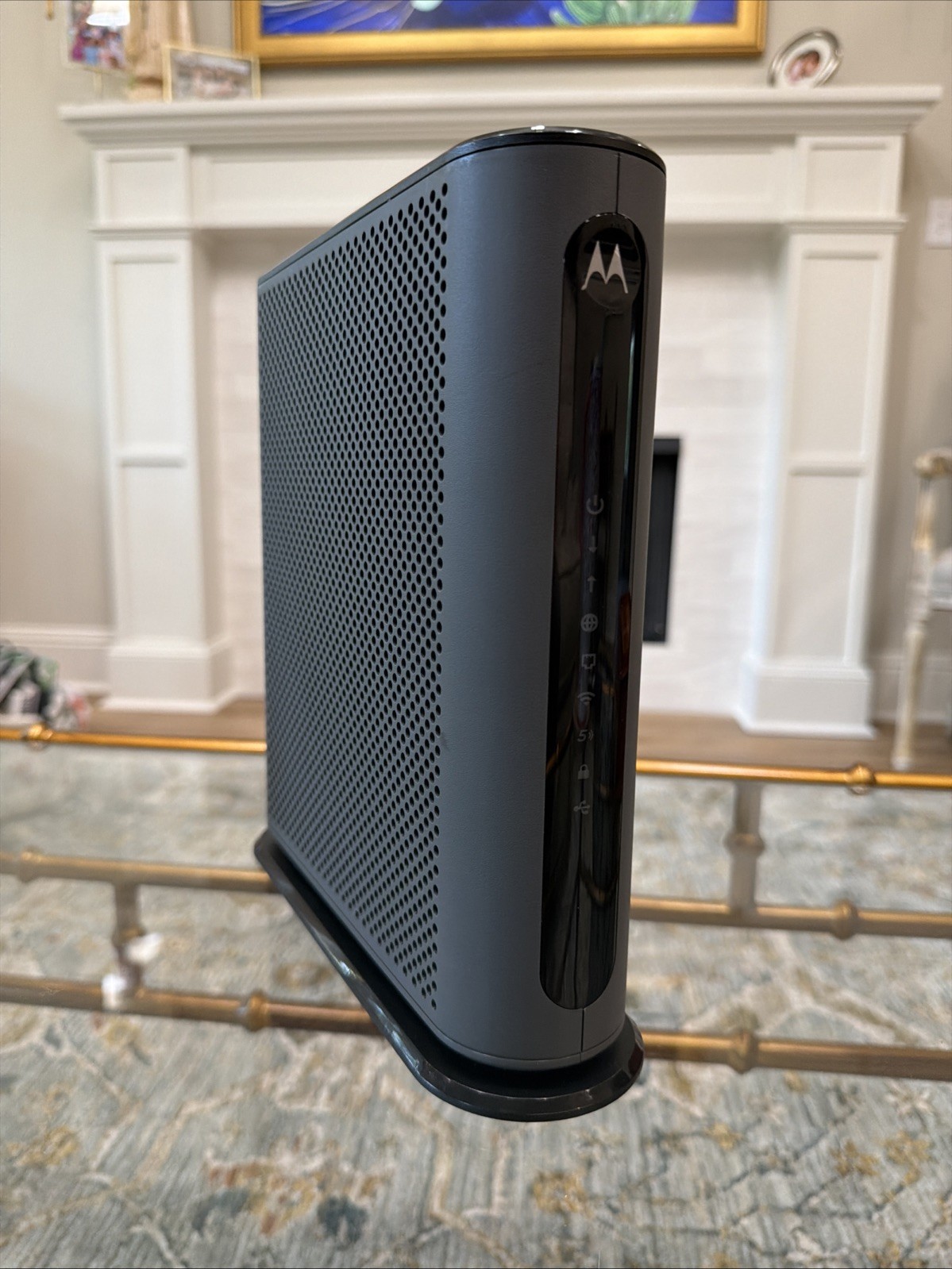 Motorola MG8702 DOCSIS 3.1 Cable Modem + AC3200 WiFi Router