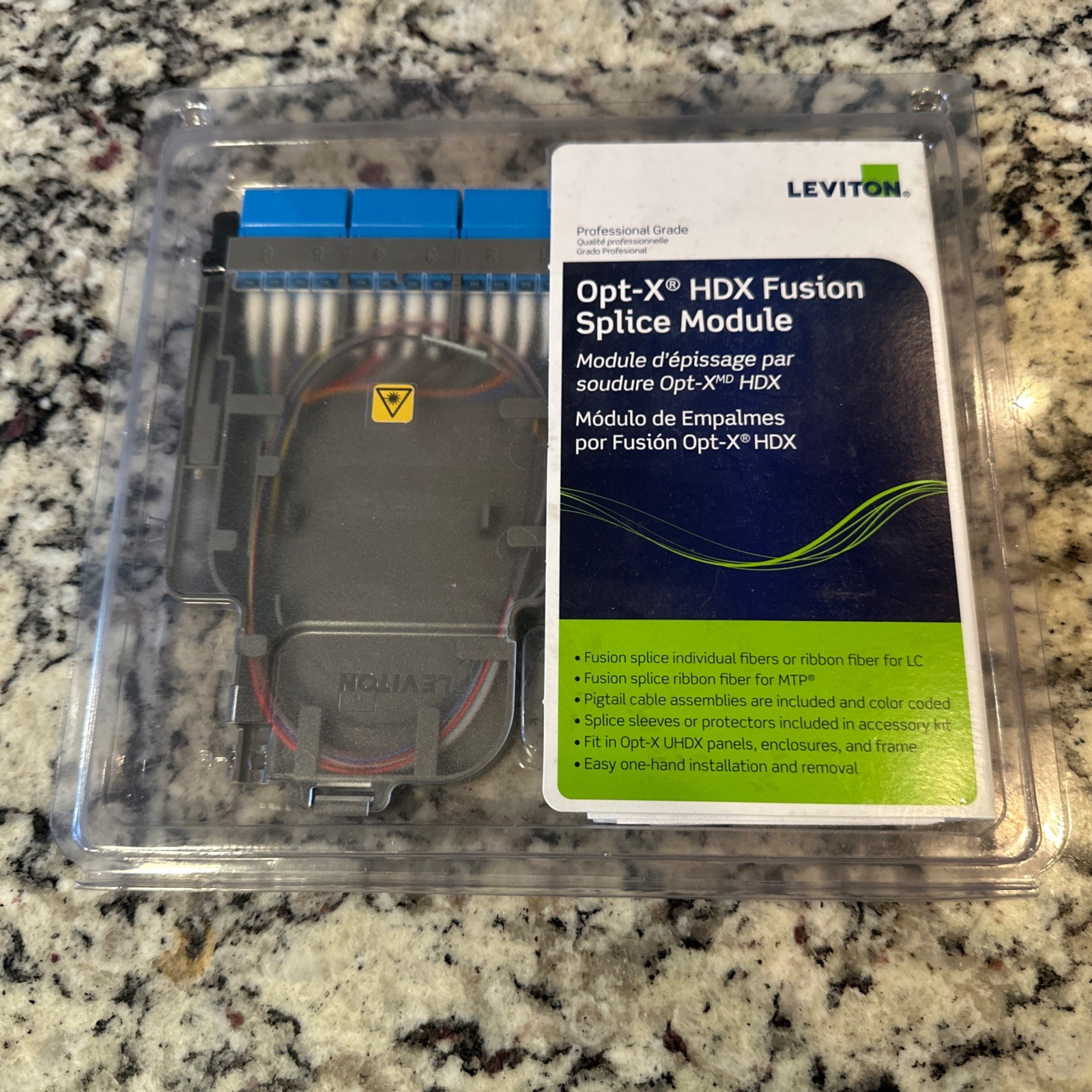 NEW Leviton SPLCH-12BL HDX Splice Module
