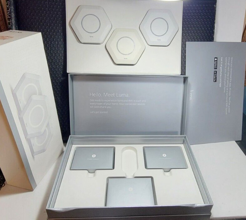 LUMA Intelligent Home Surround WiFi System White 3 Units + 3 Adapters Bundle