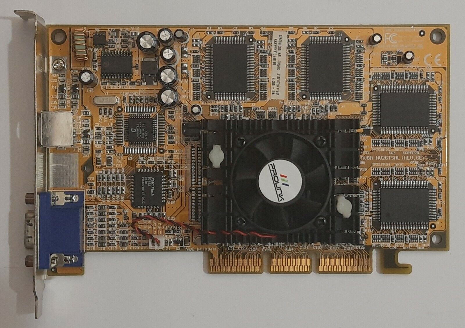 Leadtek Winfast LRI 2840 AGP Graphics Card (Nvidia GeForce2 GTS, 32MB DDR, Retro)