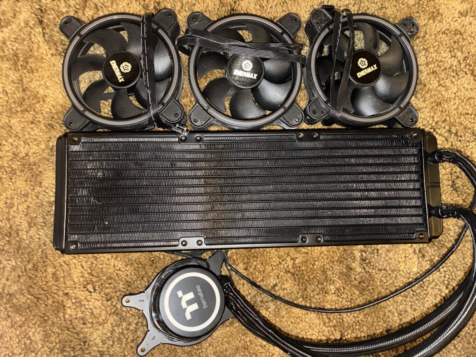 Thermaltake Floe Riing RGB 360 TR4 Liquid CPU Cooler 360mm w/ 3x 120mm Enermax