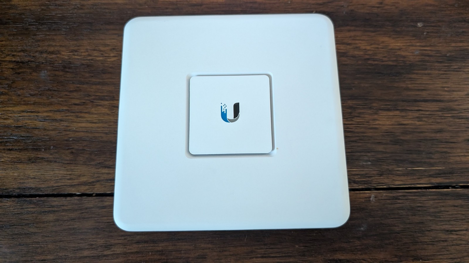Ubiquiti UniFi Security Gateway USG Router Firewall with 12V Power Adapter