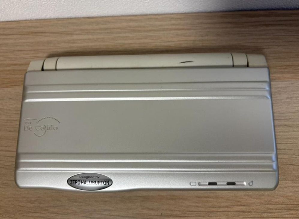 NTT Docomo Sigmarion Vintage Mobile Device Zero Halliburton Design Junk