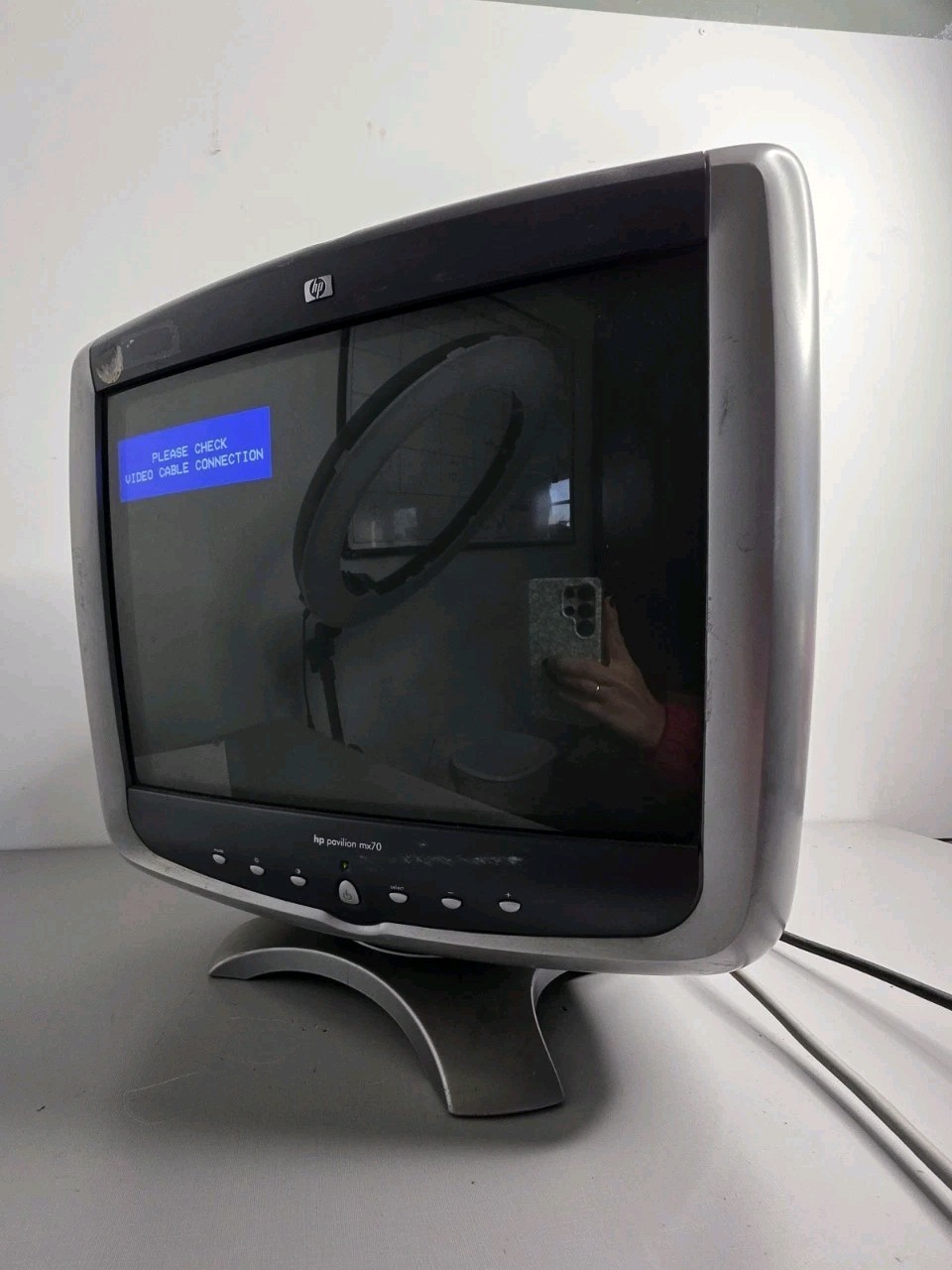 HP Pavilion mx70 16" CRT VGA Monitor Model P1283S Gray