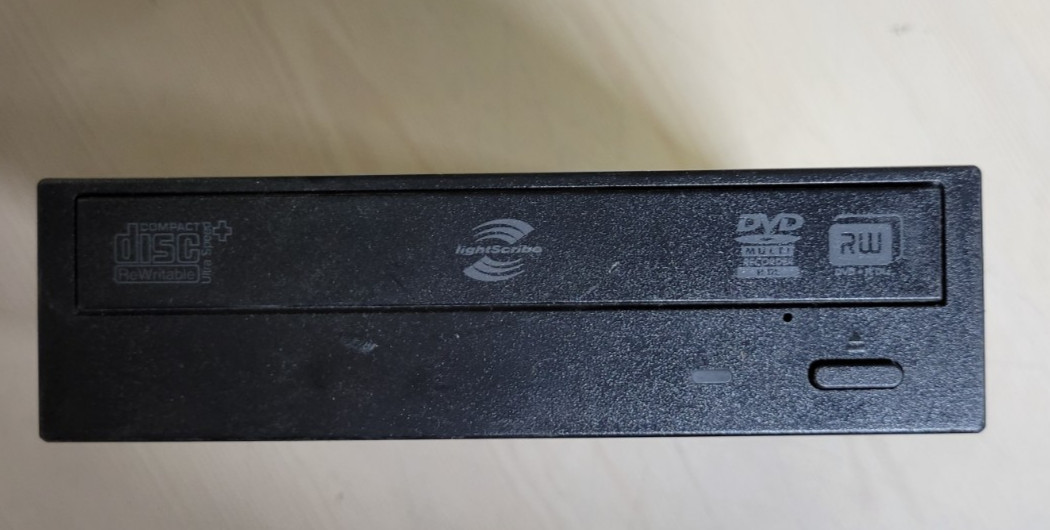 HP - TS-H653R / Lightscribe DVD RW Tested And Working