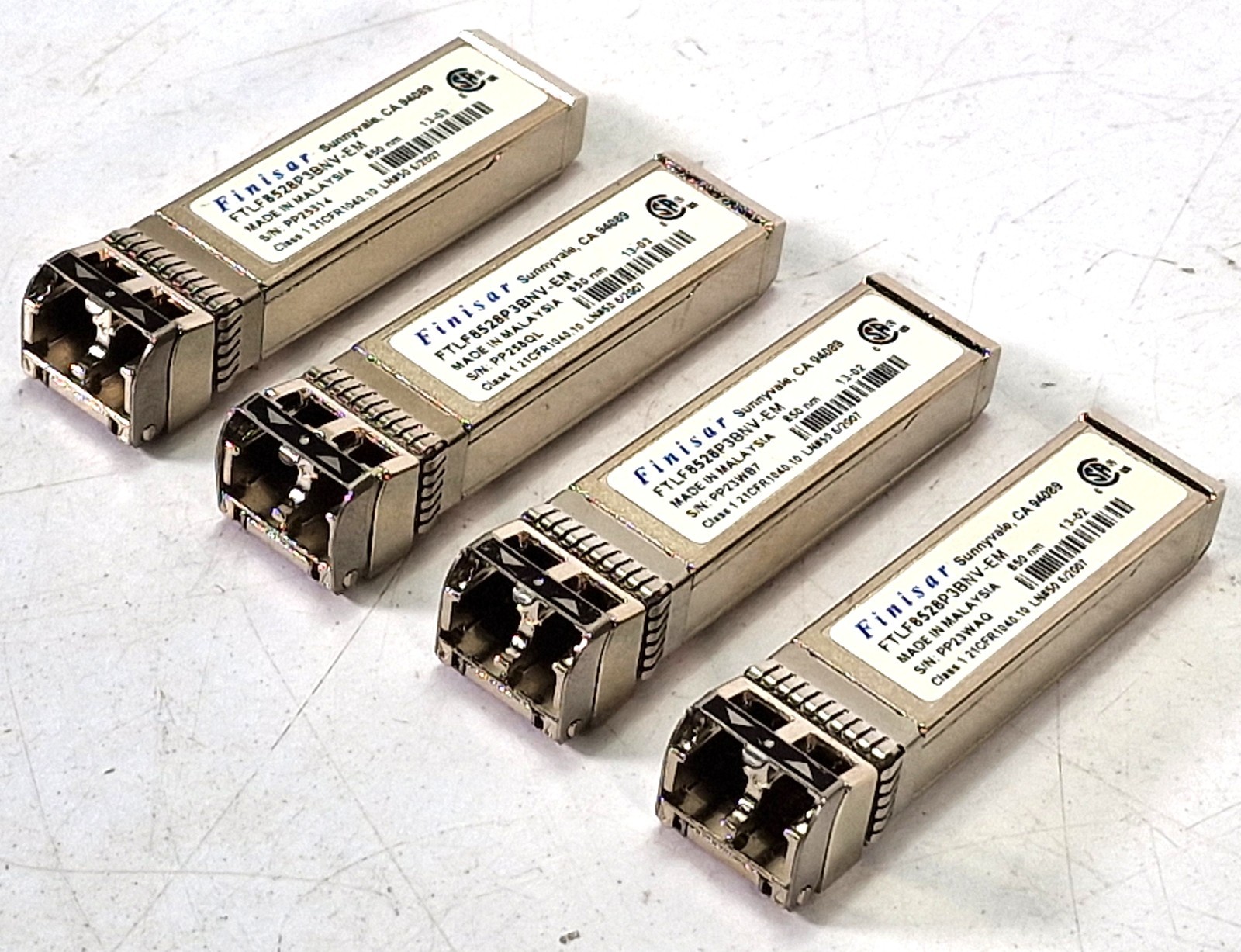 4x Finisar SFP+ FC Transceiver Module 850nm SW 8G FTLF8528P3BNV-EM