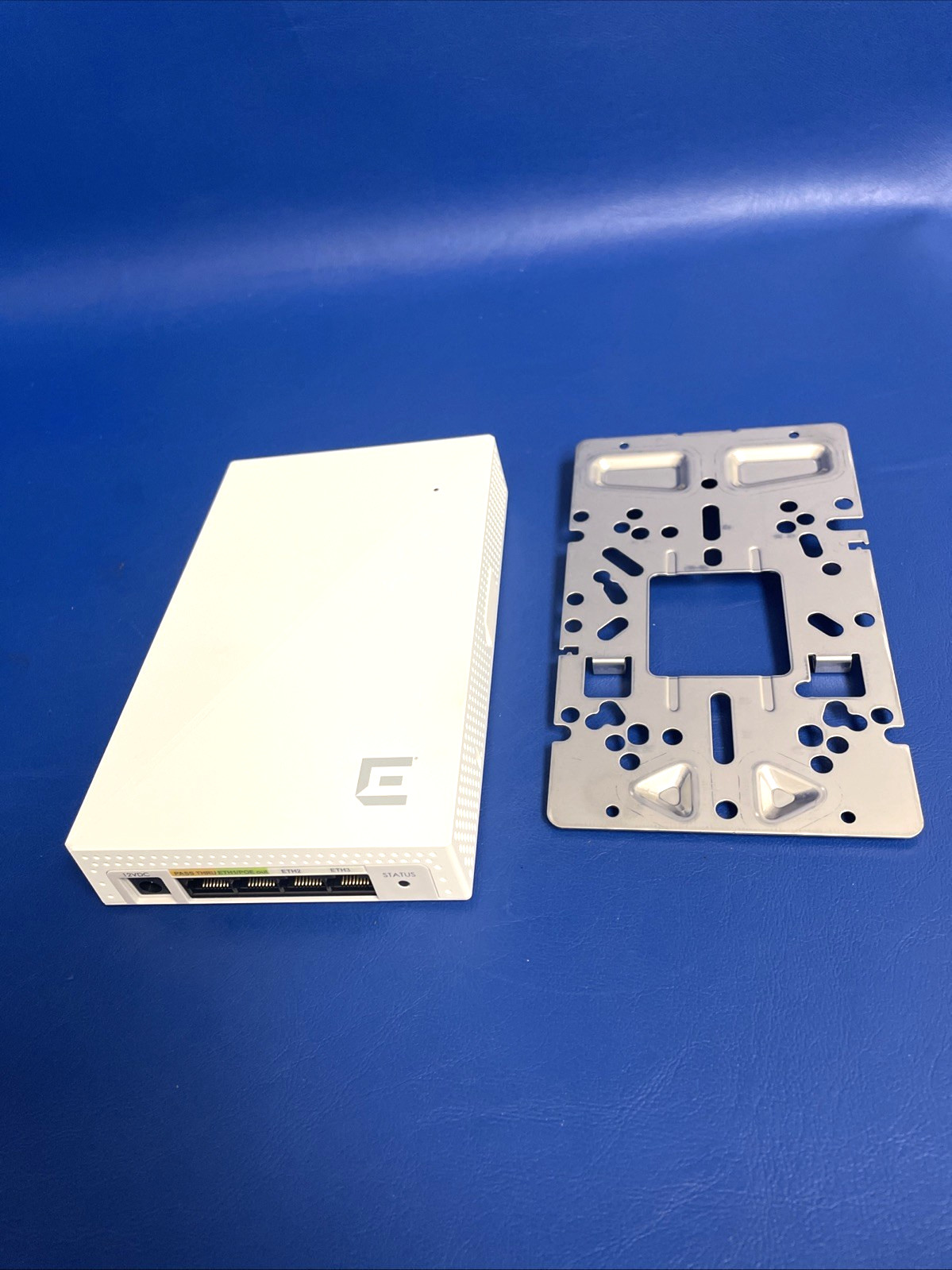 MINT Extreme Networks ExtremeWireless AP302W ACCESS POINT MFG-W-4