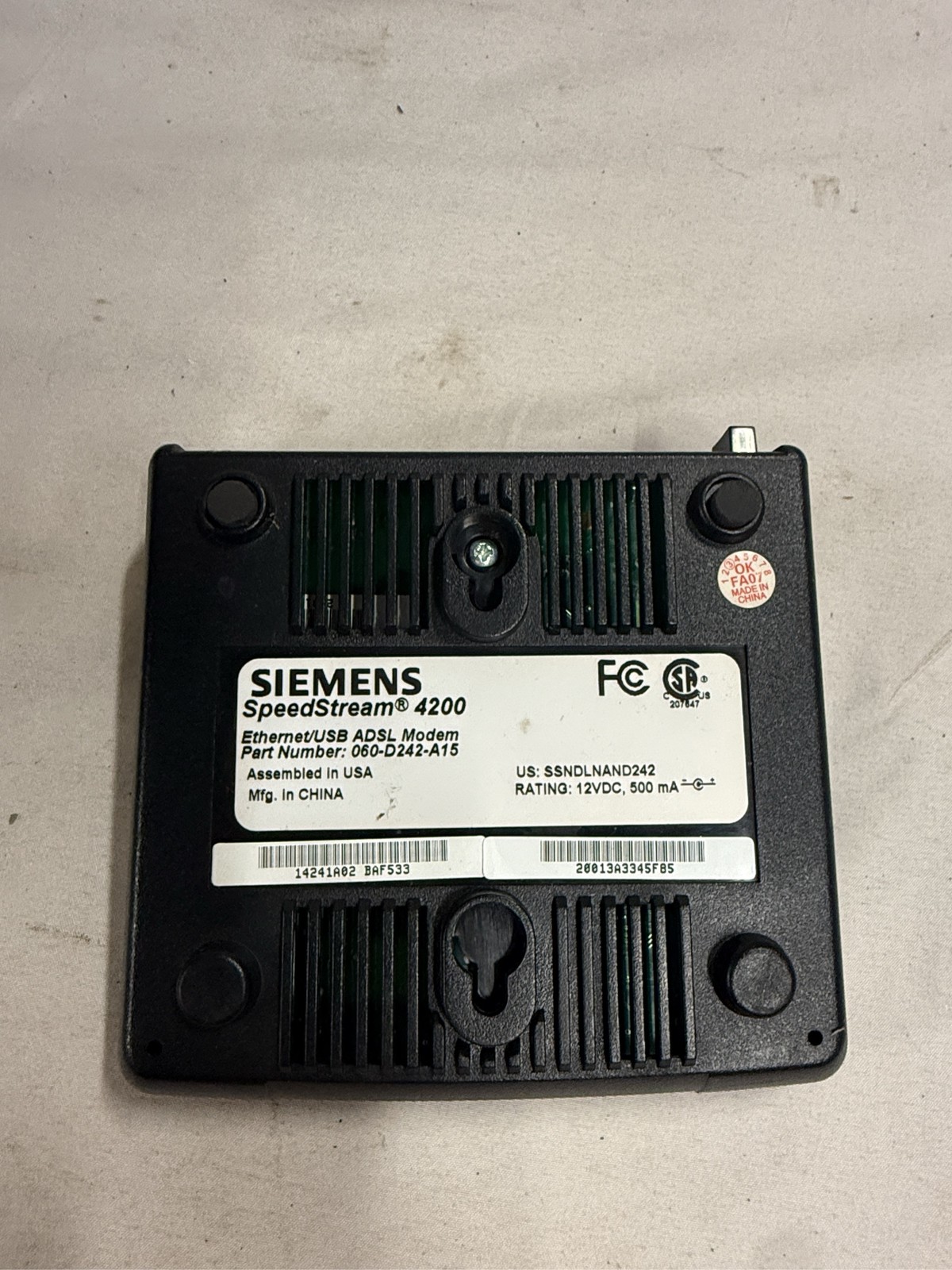 Siemens SpeedStream 4200 Ethernet USB ADSL Modem 060-D242-A15