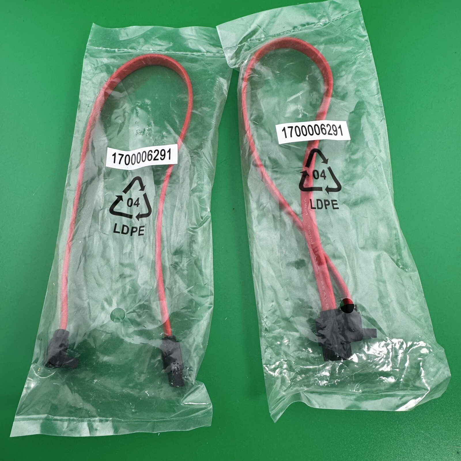 2 pcs SATA 26AWG E314998 Computer Cable Style 2725 30V VW-1, 12" serial ATA cord