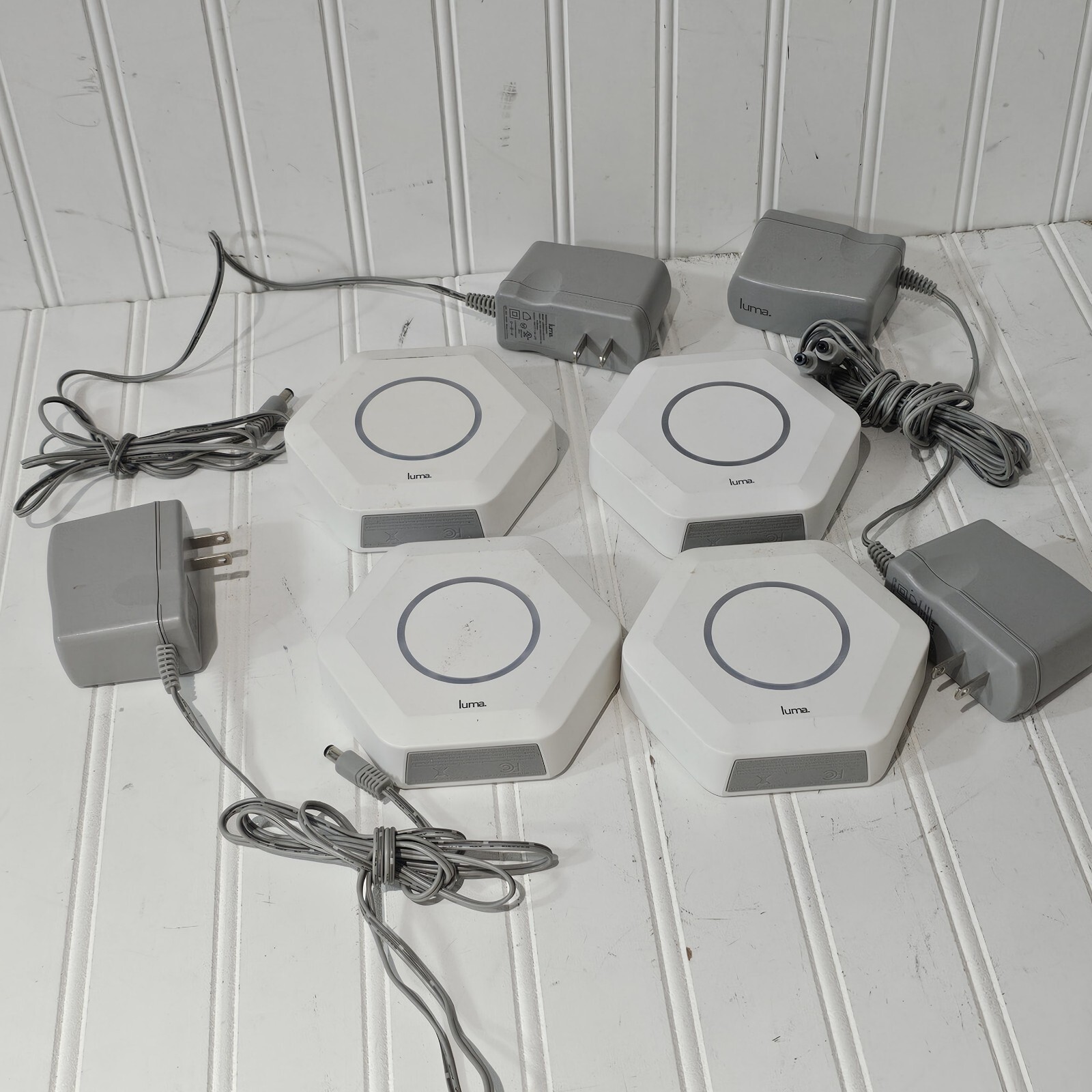 Lot Of 4x Luma WiFi Router / Mesh Extender - Model WRTQ-329ACN + Power Cables 