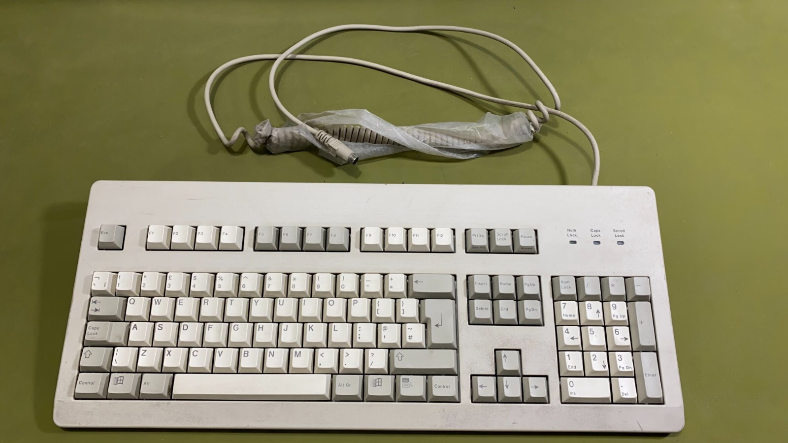 Cherry MY 3000 R/M G81 vintage mechanical ps/2 keyboard