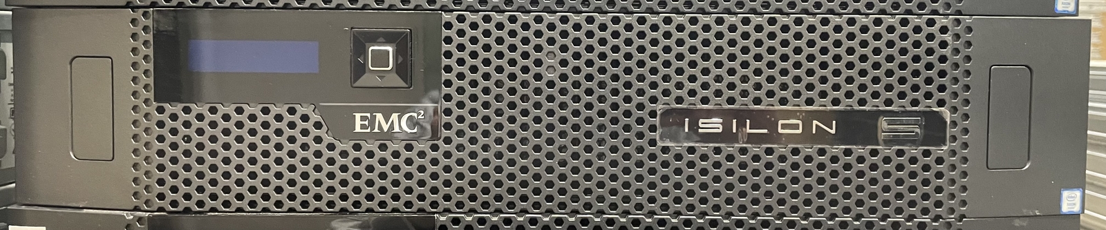 EMC ISILON S210 STORAGE NODE + 23x 900GB 403-0115-01 1x 800GB 403-0155-01 +RAILS