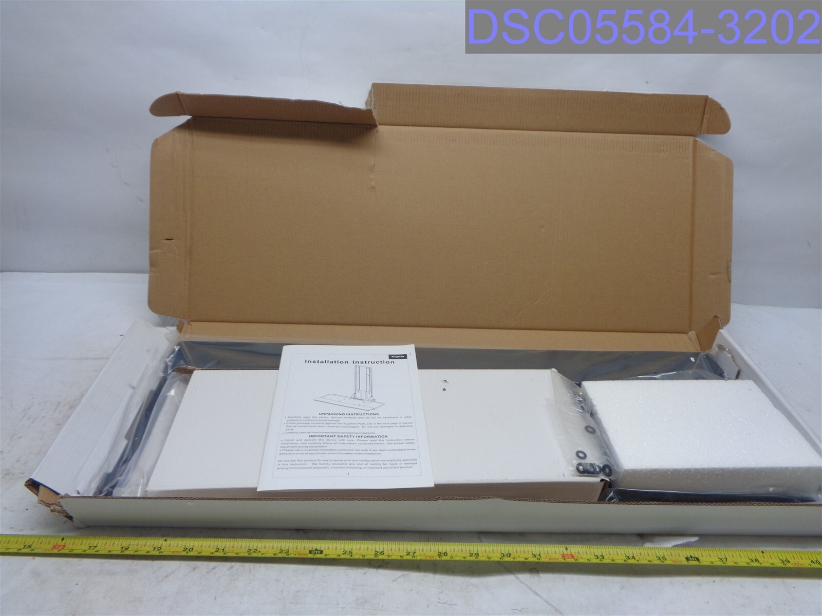Mount-It-Monitor and Keyboard Wall Mount -MI-7915 - 25" W