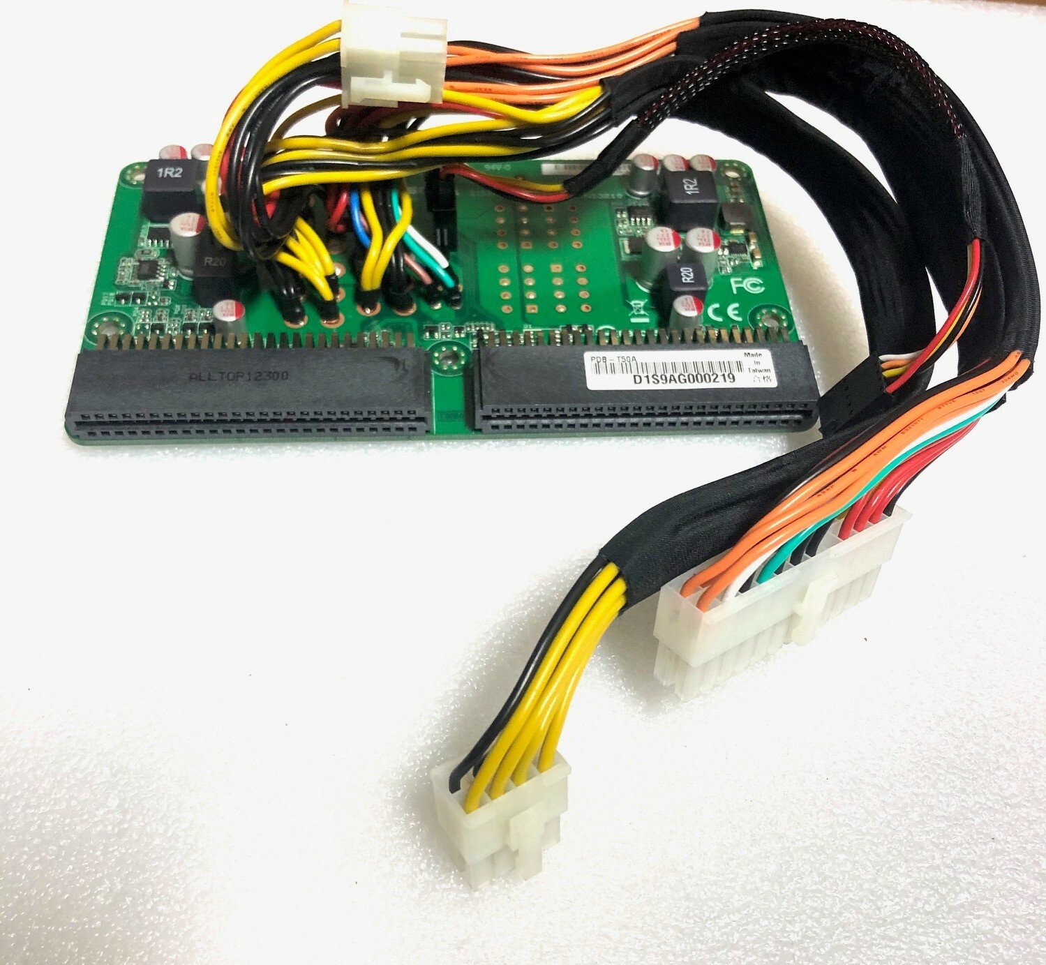 Asus Redundant Power Supply Distribution Board PDB-T50A NEW 