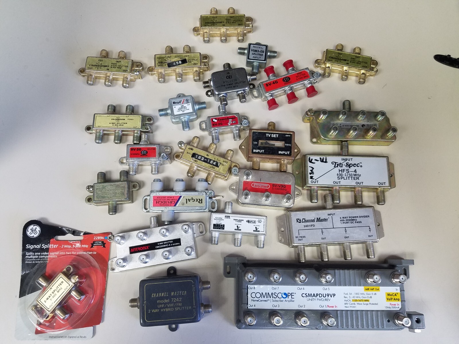 Commscope, Channel Master, Color Master, 2-3-4-8 Way Splitter (lot of 20)
