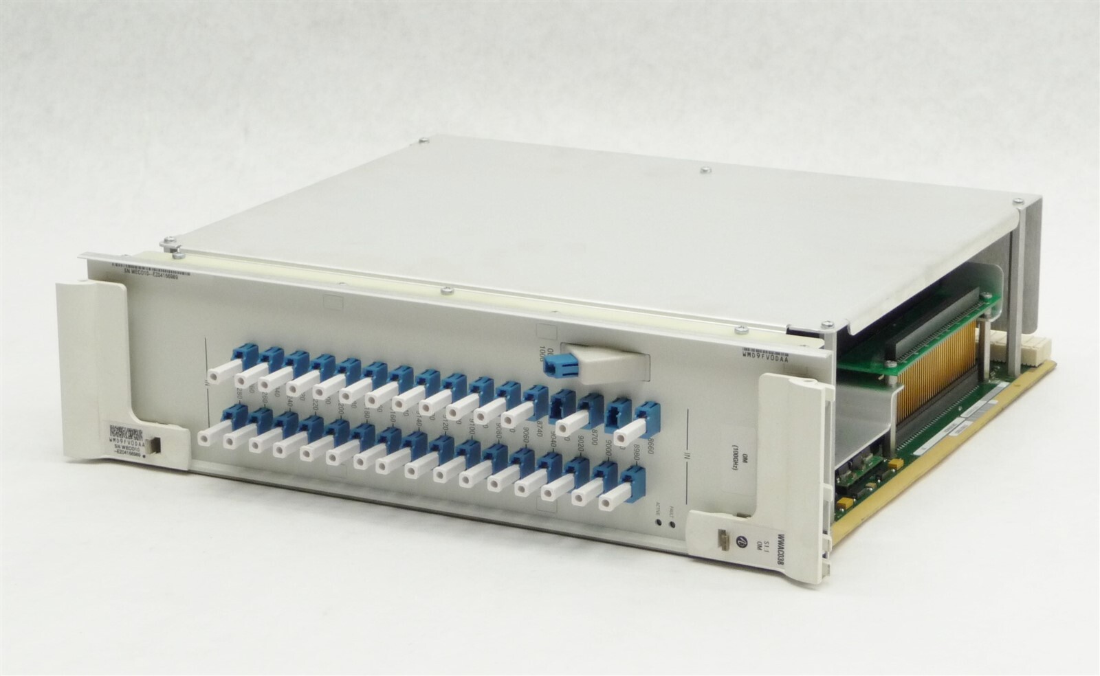 ALCATEL-LUCENT LAMBDAXTREME 1625 WWAC03B S1:1 0M WMD9FV0DAA OPTICAL MULTIPLEXER