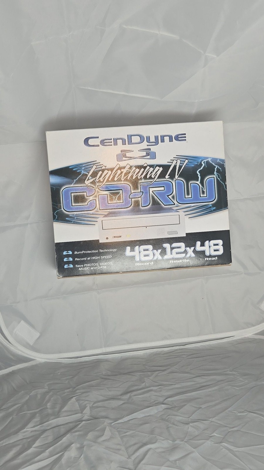 CenDyne Lightning IV CD-RW 48x12x48 High Speed Internal PC E-IDE Drive