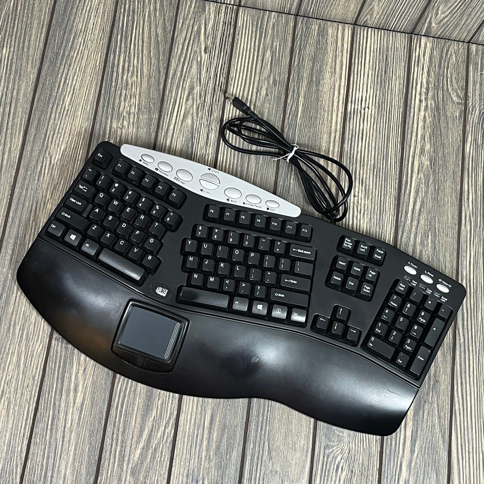 Adesso PCK-308UB Keyboard Touchpad Corded Multimedia Black Contoured