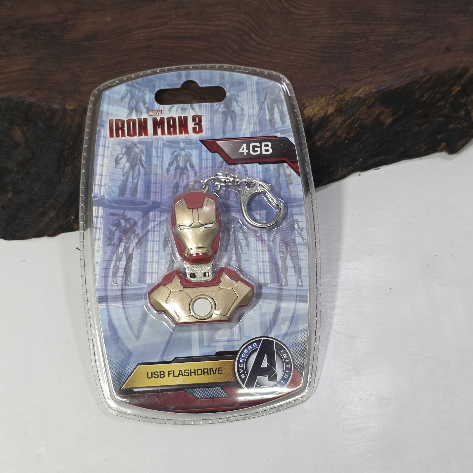 Marvel Iron Man 3 ,4GB USB Flash Drive with Keychain Licensed Product
