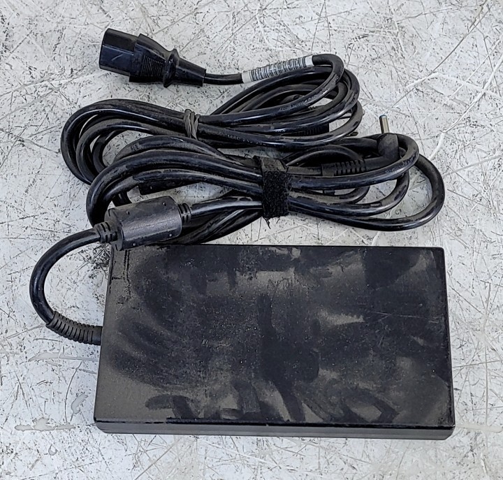 OEM HP AC Adapter Small With Pin In Middle blue tip 4.5mm 19.5V 10.3A 200W