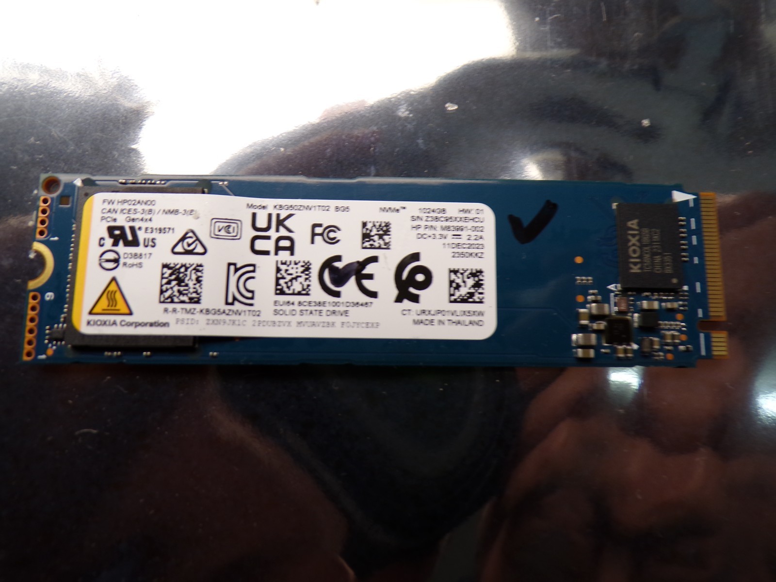 KIOXIA 1TB SSD Gen4 x4 M.2 Solid State Drive KBG50ZNV1T02 M83991-002 95% #4144