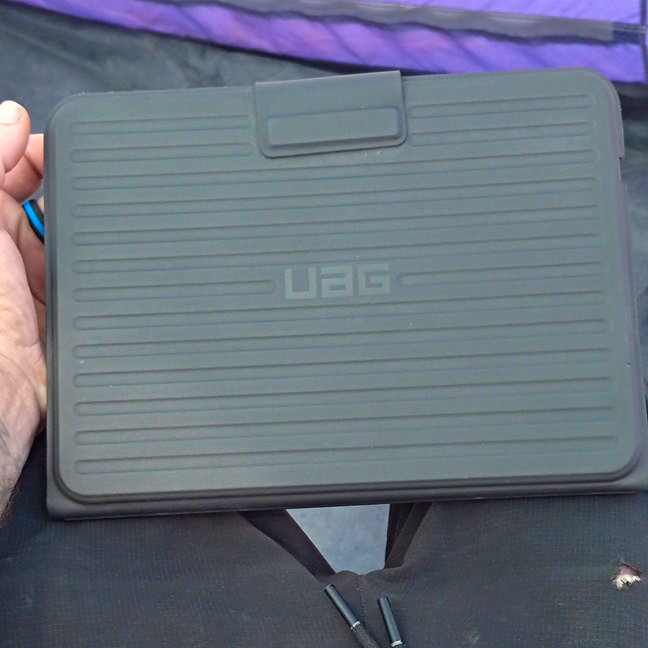 UAG Rugged BT Keyboard Case w/ Trackpad for Apple iPad 10.2"