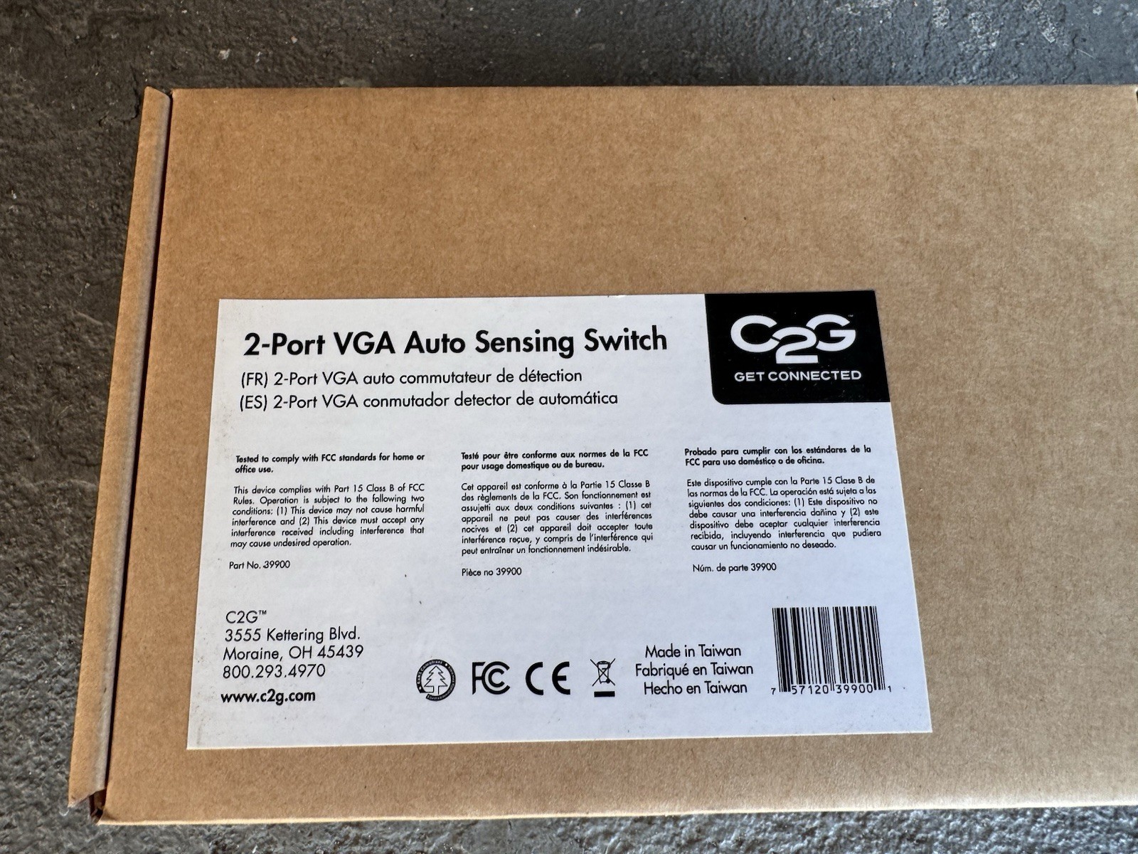 C2G D6FAVZE716 2-Port VGA Auto Sensing Switch 5Vdc TTA Compliant NEW