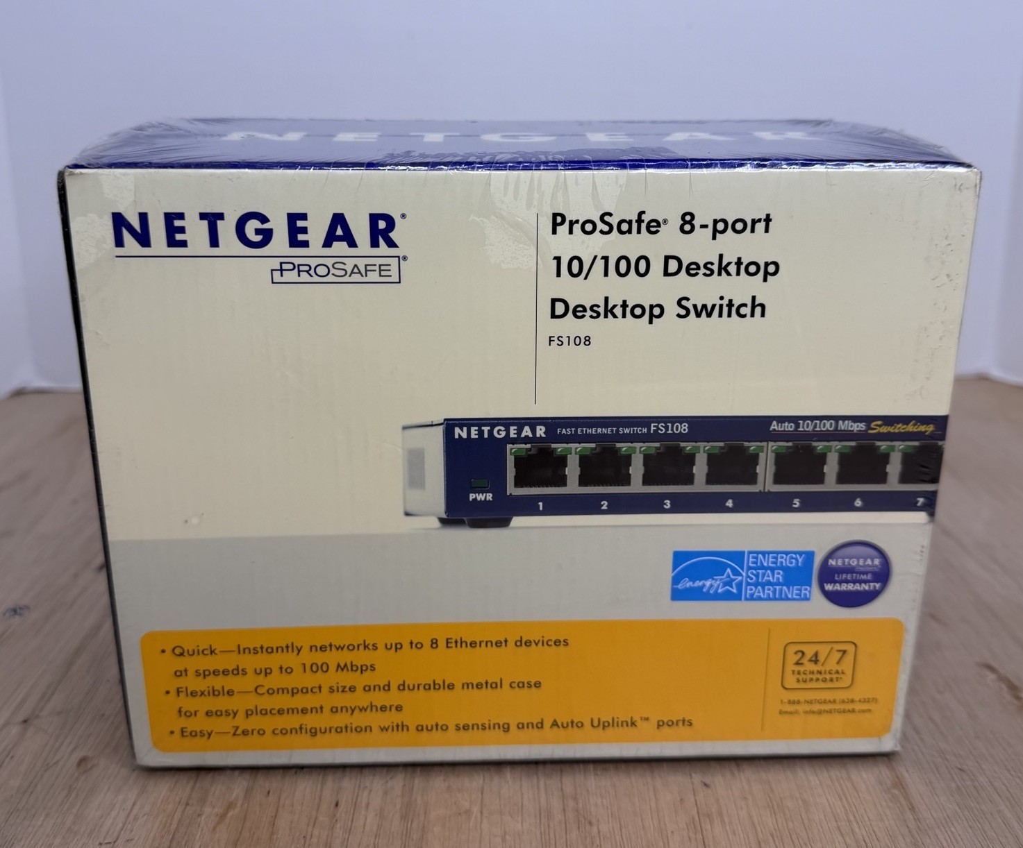 NETGEAR PROSAFE FS108 8-PORTS 10/100 EXTERNAL DESKTOP FAST ETHERNET SWITCH NEW